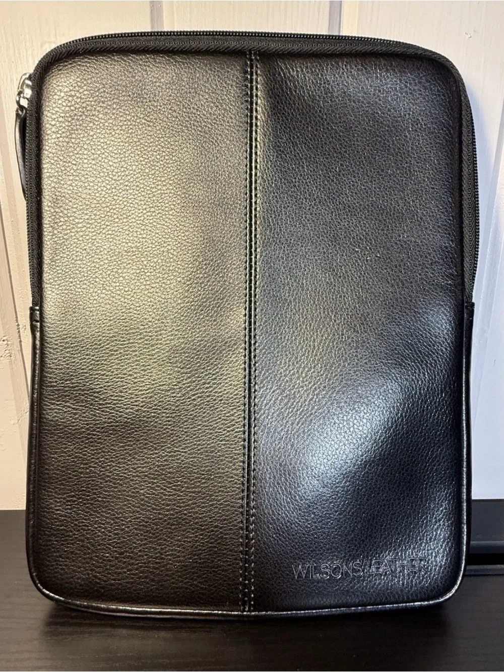 Wilsons Leather Black Pebble-Grain Tablet Sleeve